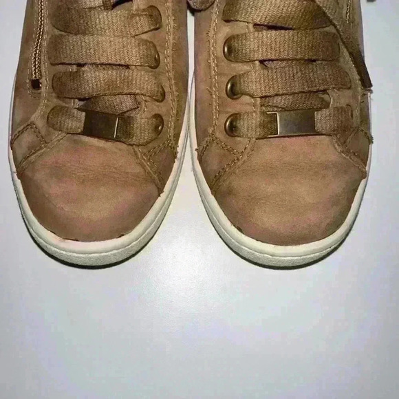 UGG Brown Sneakers Size 6.5 for Women - Picture 7 of 15